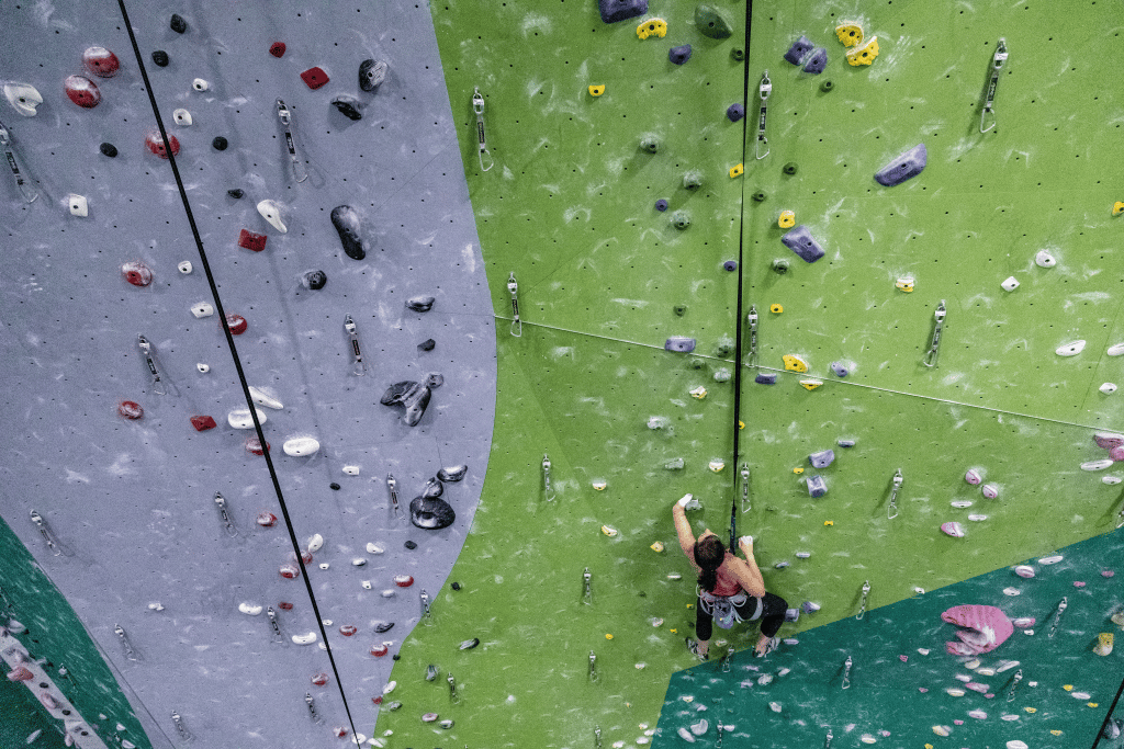 Get tips for rock climbing strength training using a TRUBLUE Auto Belay to help make you stronger, improve your grip, master those difficult moves and tiny holds.